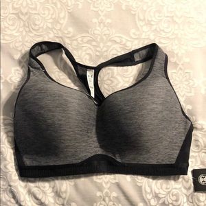 Under Armor sports bra 38D
